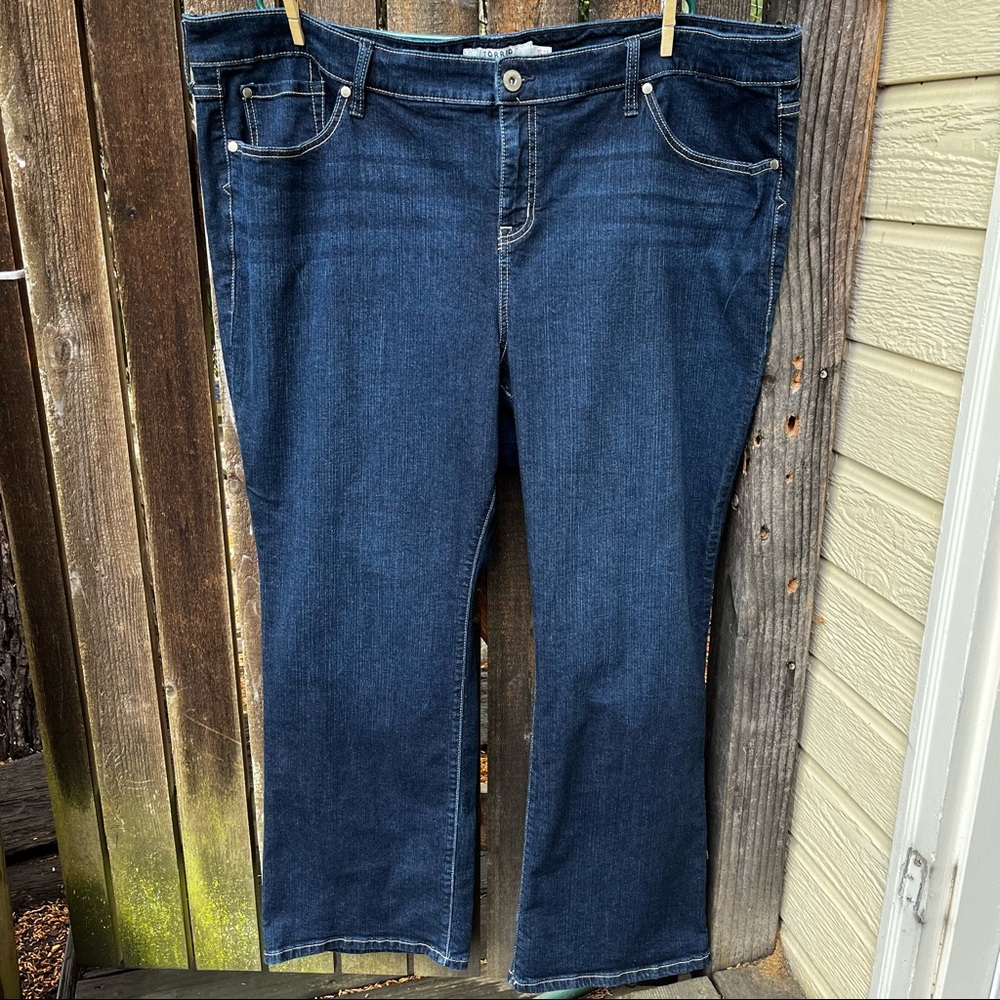 Torrid Premium Slim Boot Jeans Sz 26 Short